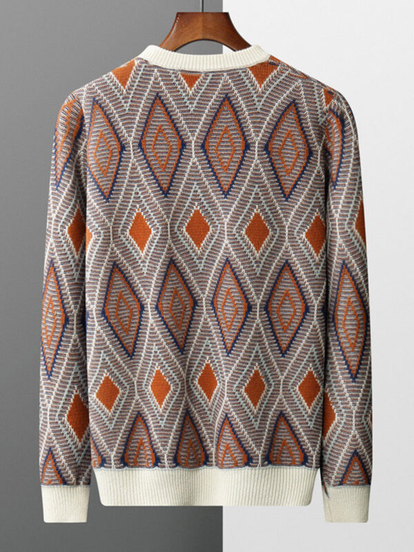 Men's casual business ethnic pattern autumn and winter sweater - Image 4